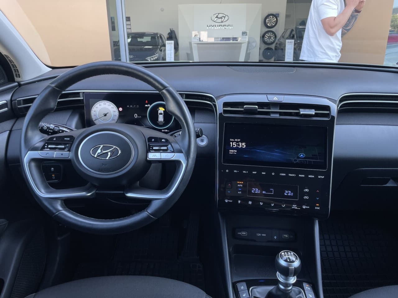 Hyundai Tucson - zdjęcie 18